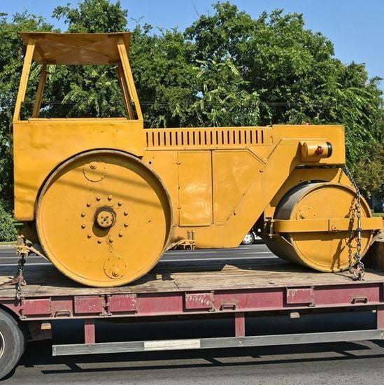 Transport of Small Plant on Trailers